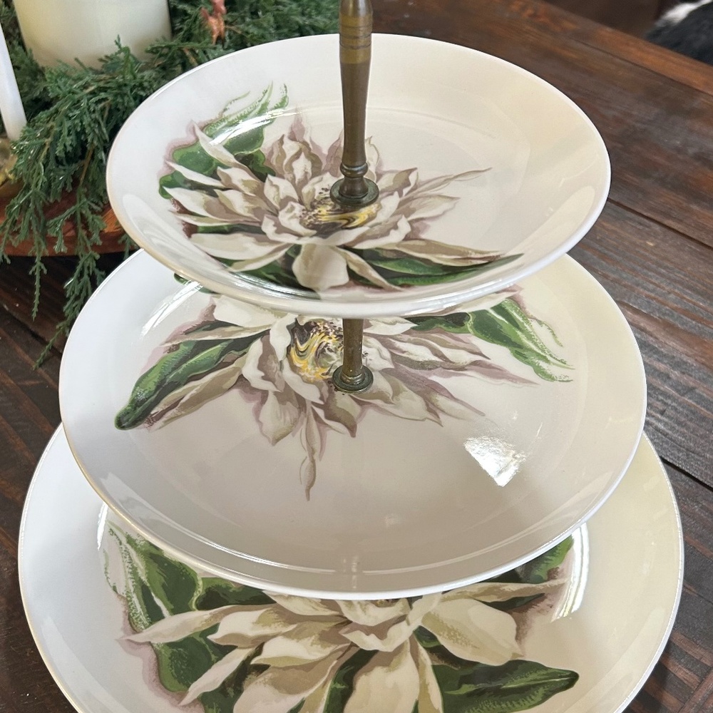 Santa Anita Ware Flowers of Hawaii Night Blooming Cereus 3 tier tray